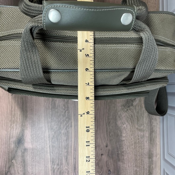 MODA Carry-On Travel Briefcase Bag Olive Green Laptop Messenger Shoulder Strap - Picture 12 of 12